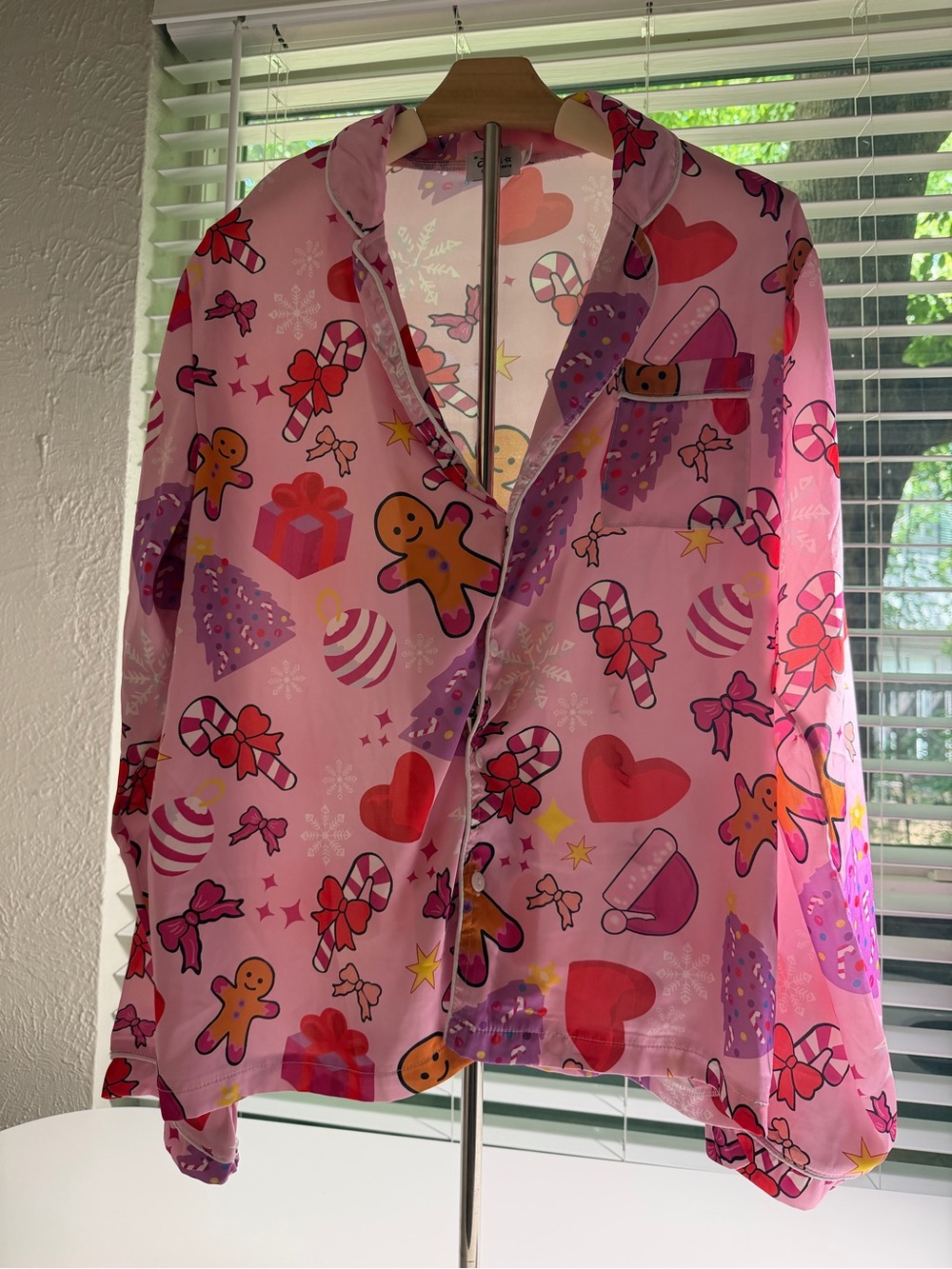 Lola + The Boys Pink Candy & Gingerbread Print Pajama Top